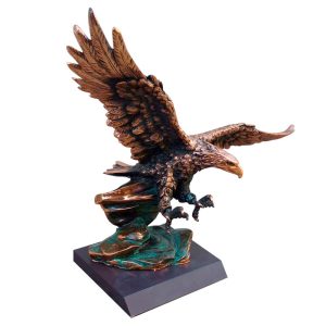 águila de cobre grande