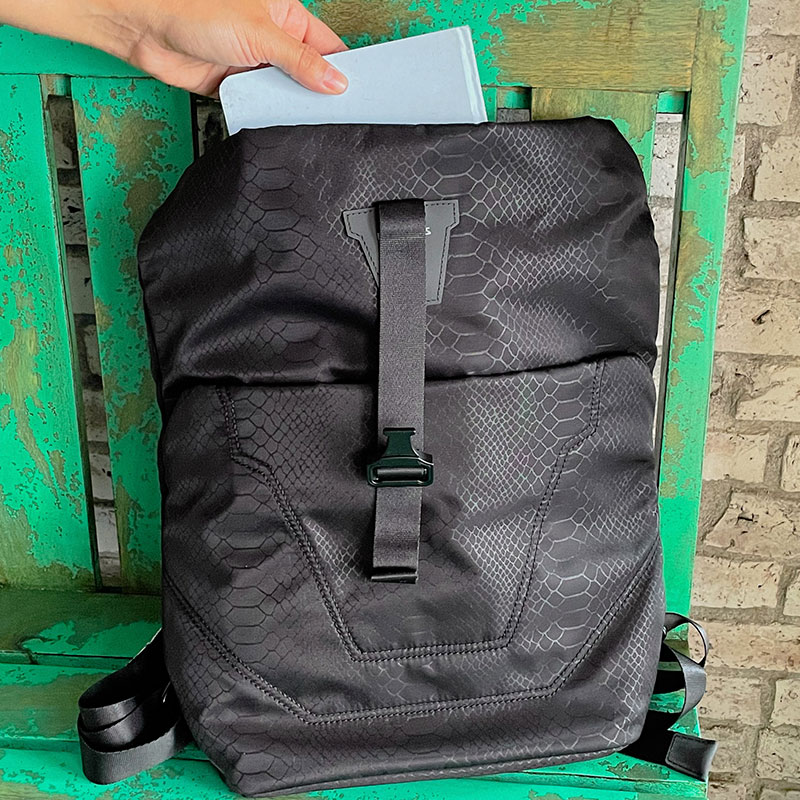 Mochila Kingsons KS2030W Negra EDICION LIMITADA