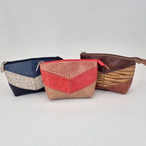 Neceser, cuero, neceser personalizado, regalo para día mujer, regalo personalizado, regalo para mujer, regalo corporativo, regalo para empresas, productos de cuero, estuche para maquillaje, maquillaje, accesorios de maquillaje